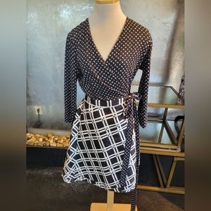 Diane von Furstenberg DVF Classic Silk Wrap Dress | Like New | Size 14